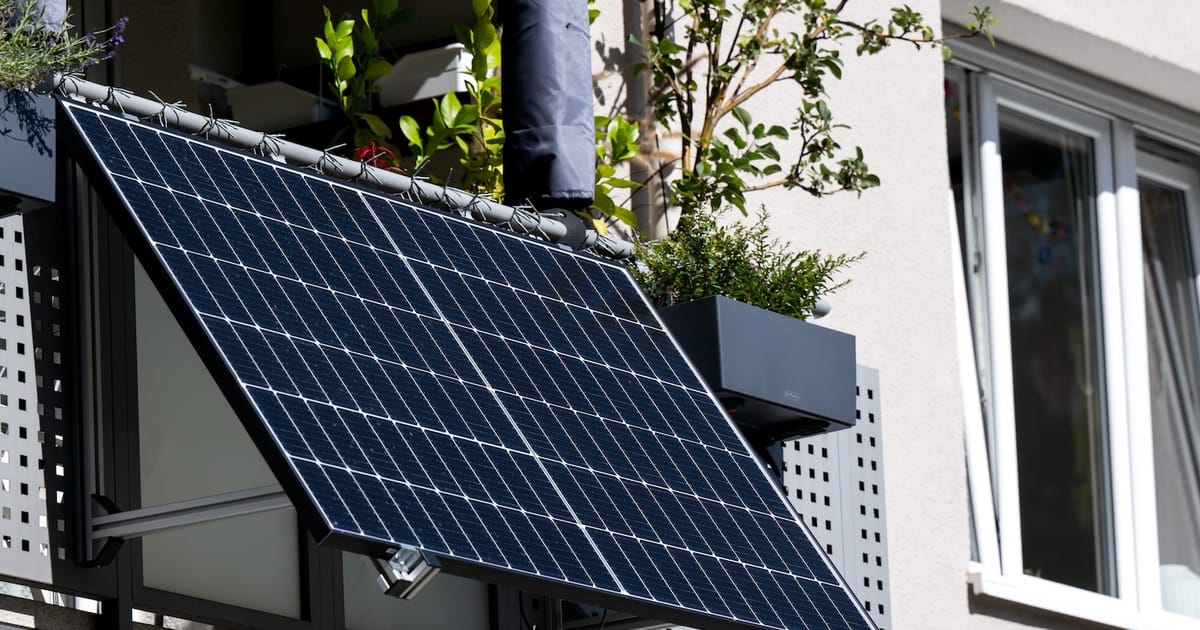 Balcony solar is this year’s clean energy superstar in the US