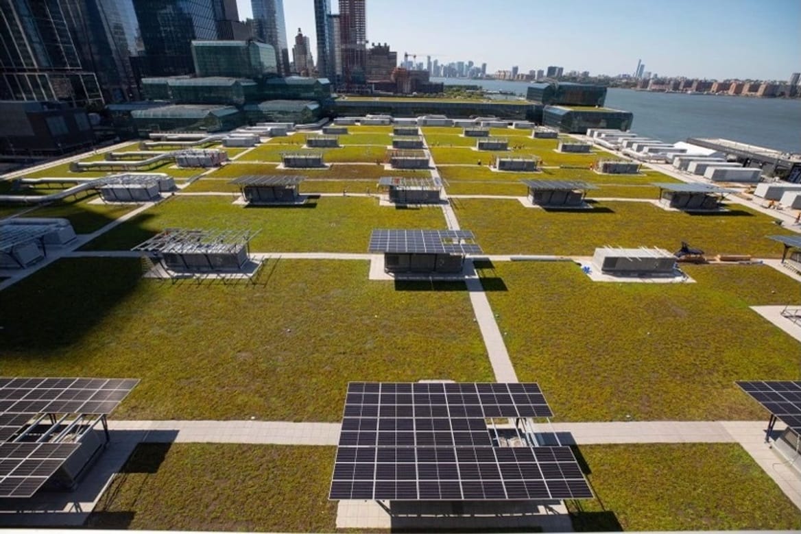 Manhattan's largest rooftop solar array is about to… | Canary Media