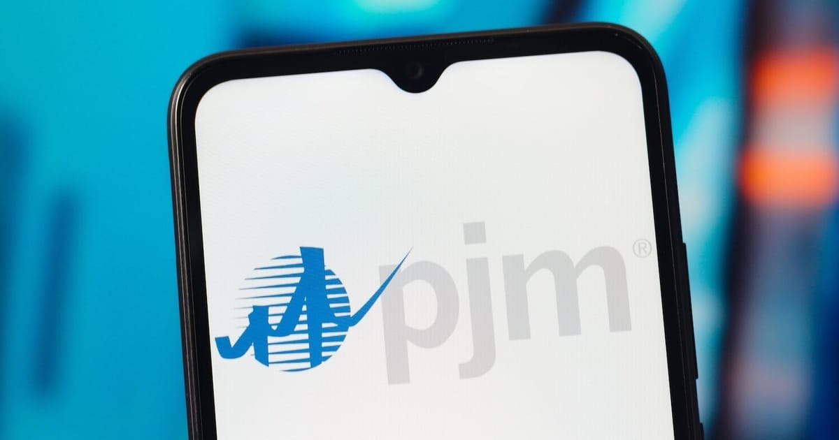 PJM 电网急需储能电池:拟允许混合项目拆分新旧资源容量