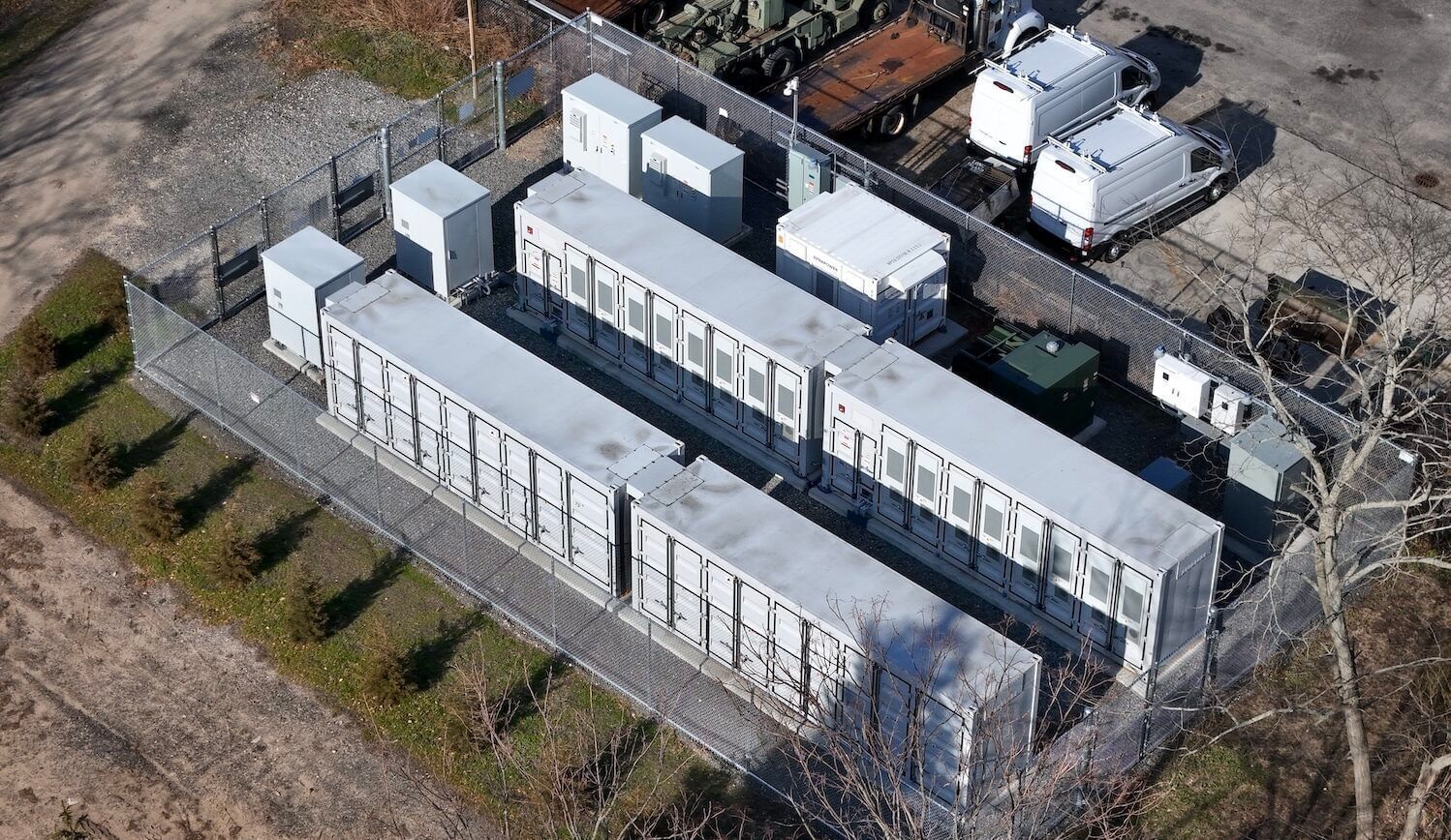 Aerial shot on diagonal of a fou-unit battery storage site